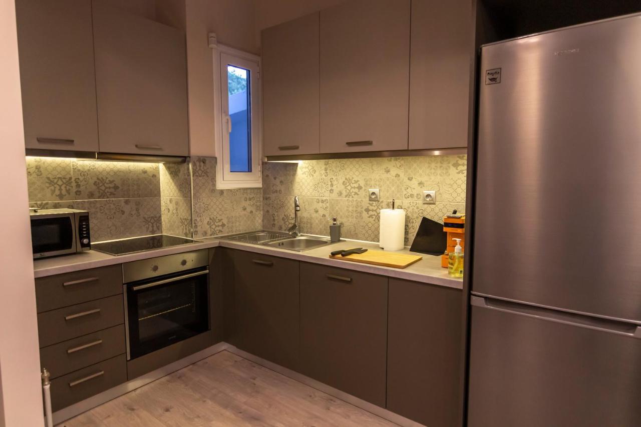 Luxury Apartment 10' From The Center! Athens Exterior photo